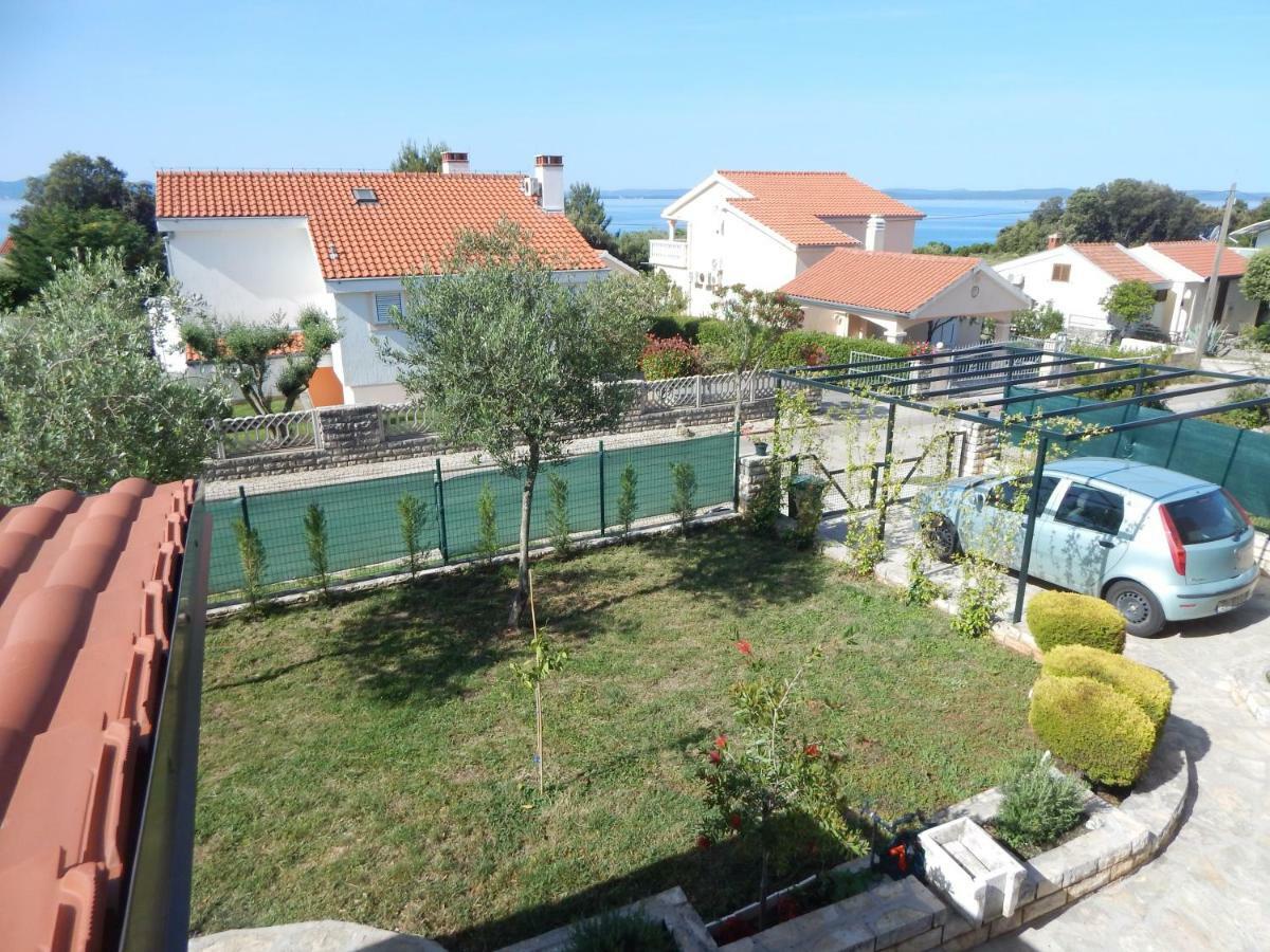 Apartman Duje Petrcane Exterior foto