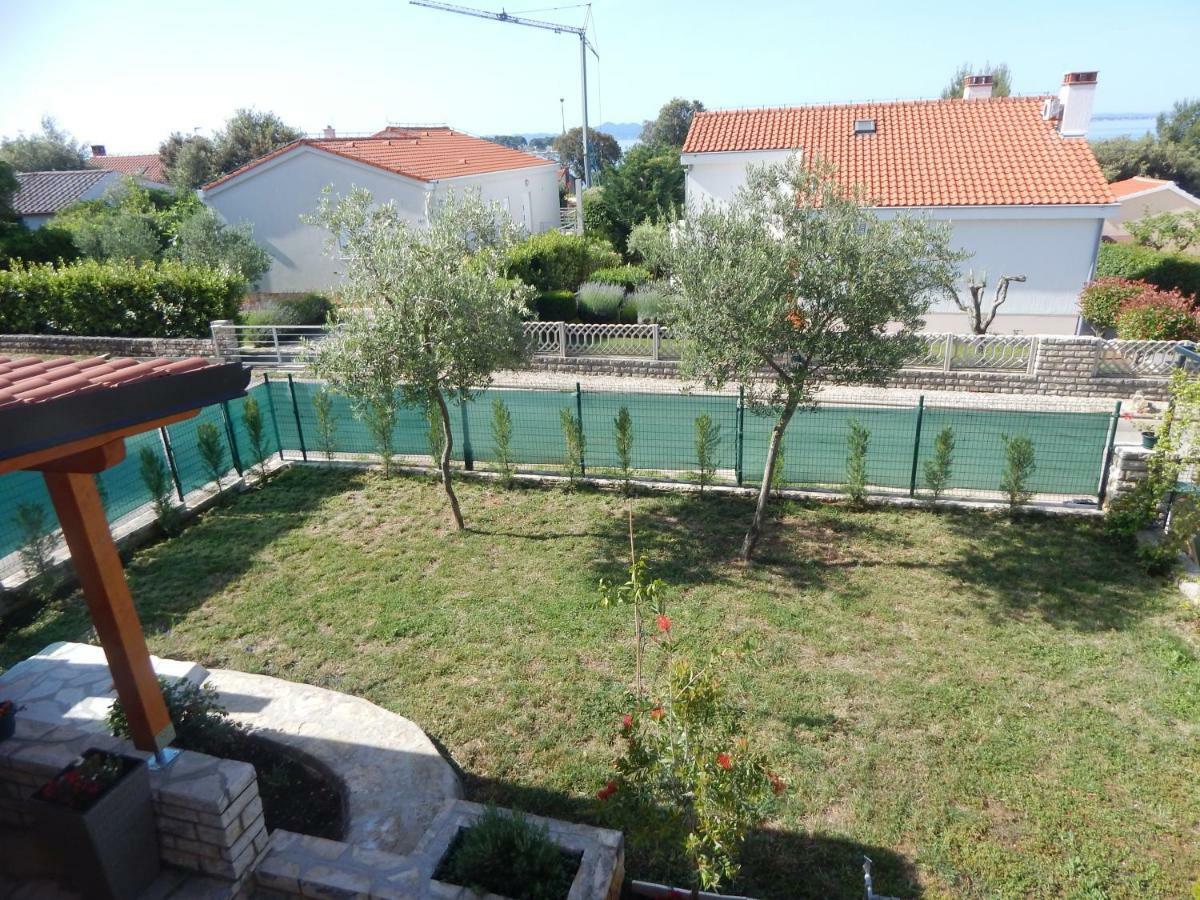 Apartman Duje Petrcane Exterior foto